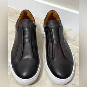 Magnanni Men's Fiore Leather Slip On Dress Shoes In Grey/Brown Color (Size 45).